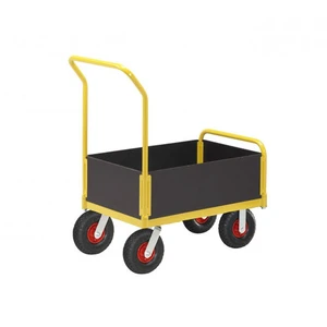 Lagervagn m. plyfaflak  Låga plyfasidor  Luftgummihjul  Vikt: 39 kg  Maxlast: 400 kg  Finns i flera storlekar