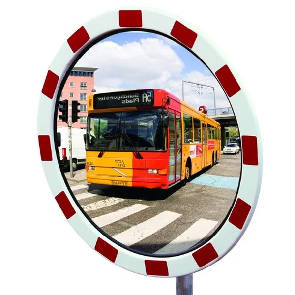 Trafikspegel med reflexram. Polycarbonat.
